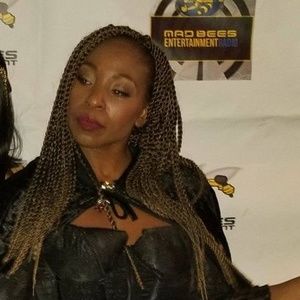 Meet your Posher, Ginnel